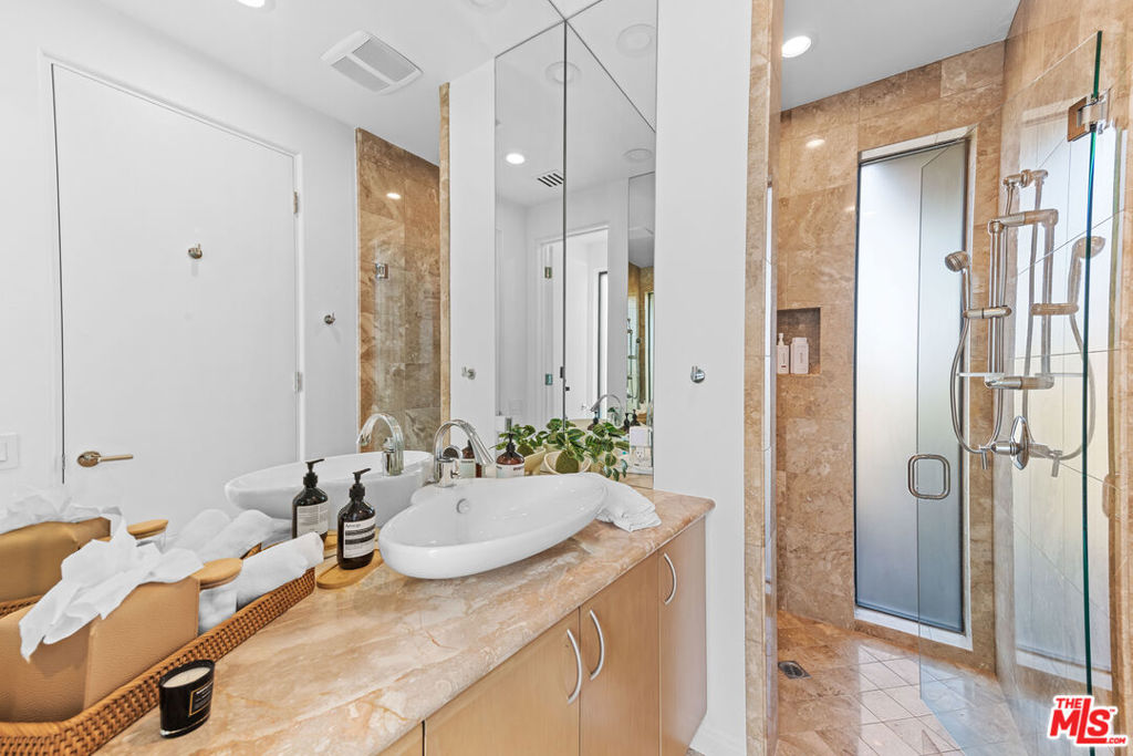 The Estancias Rancho LQ - Residential Lease