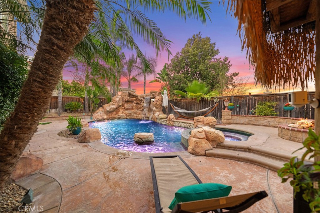 33340 Nicholas Common