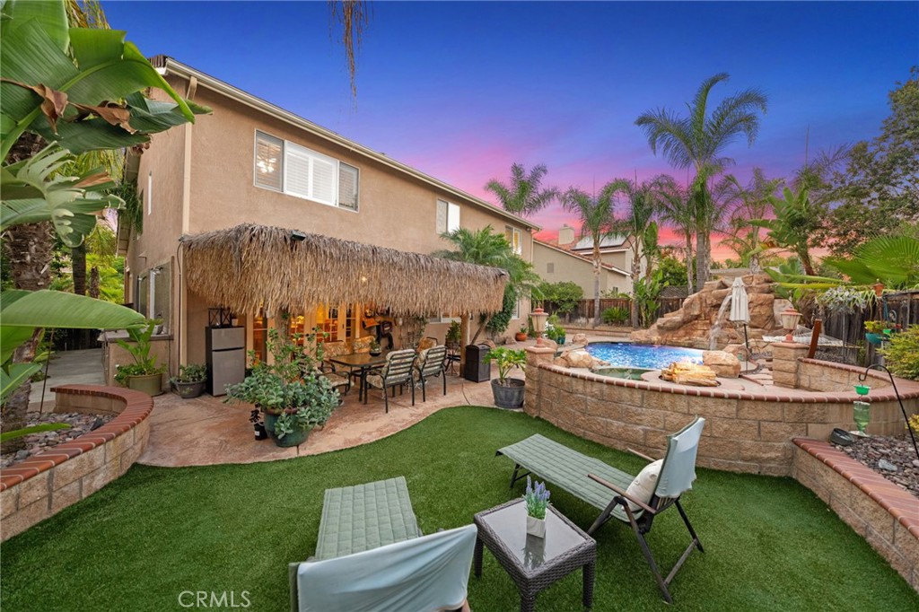 33340 Nicholas Common