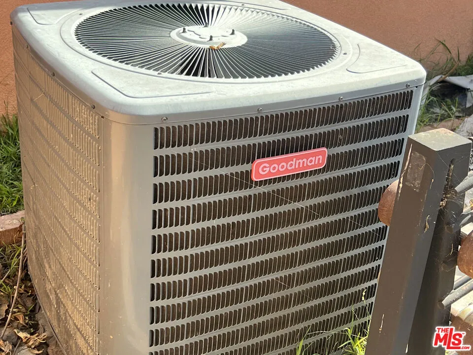 Long Beach, California 90805, United States, 3 Bedrooms Bedrooms, ,2 BathroomsBathrooms,Residential,Active,1773