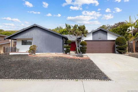 Photo of 4809 Kelly Dr. Dr, Carlsbad, CA 92008 (MLS # 260003991SD)