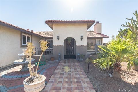 Photo of 27350 Melanita Dr, Cathedral City, CA 92234 (MLS # TR26118998)