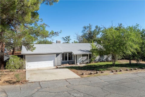 Photo of 17837 Joshua Grove Avenue, Lake Los Angeles, CA 93591 (MLS # SR26199229)