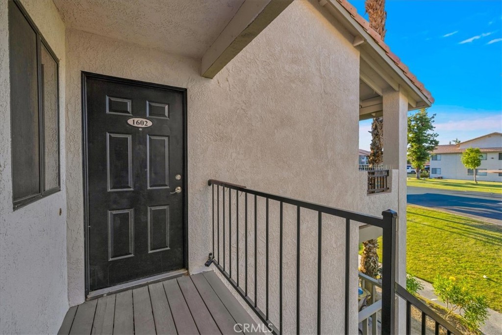 78650 Avenue 42 1602