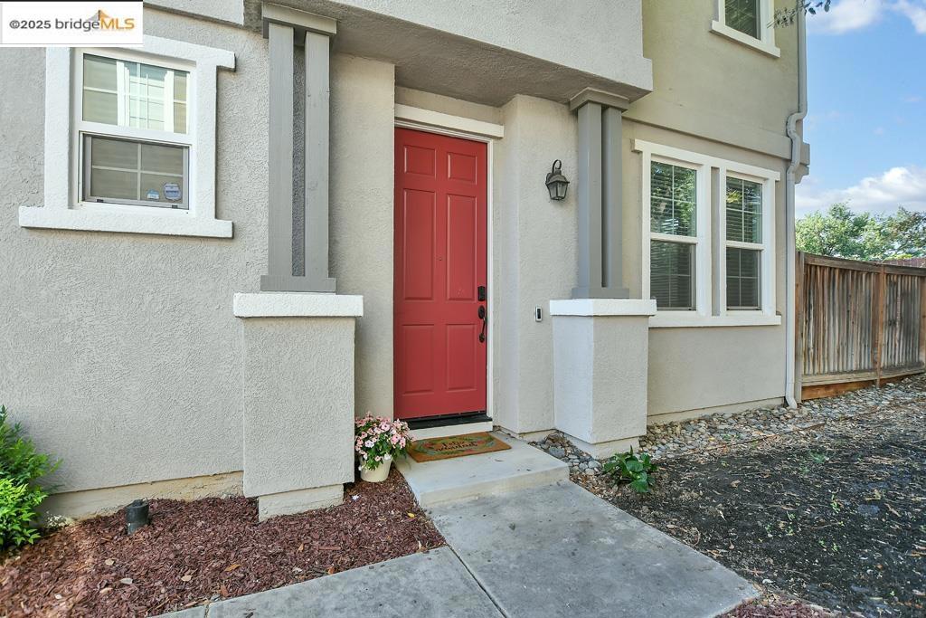 231 Washington Dr