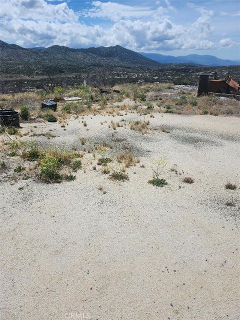 Photo of 44545 Bonny Ln, Aguanga, CA 92536 (MLS # AR26078271)