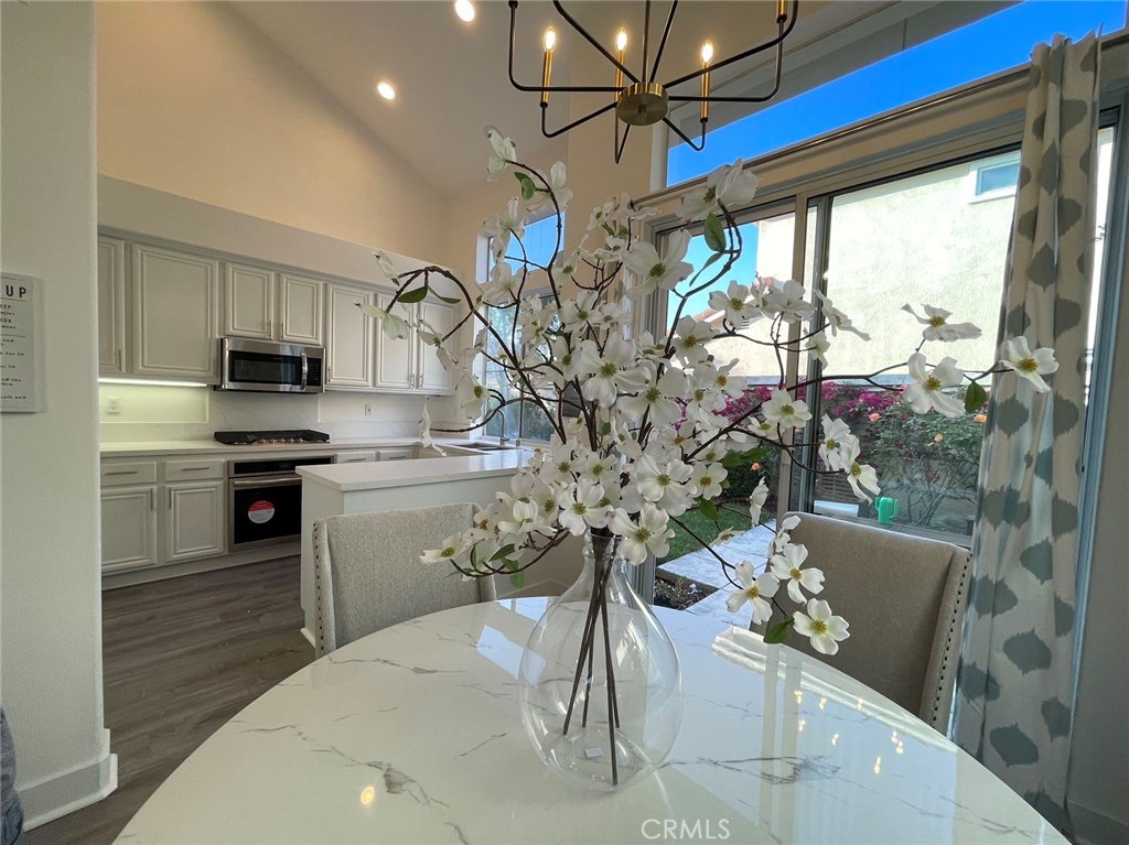 Aventura (AVEN) - Residential Lease