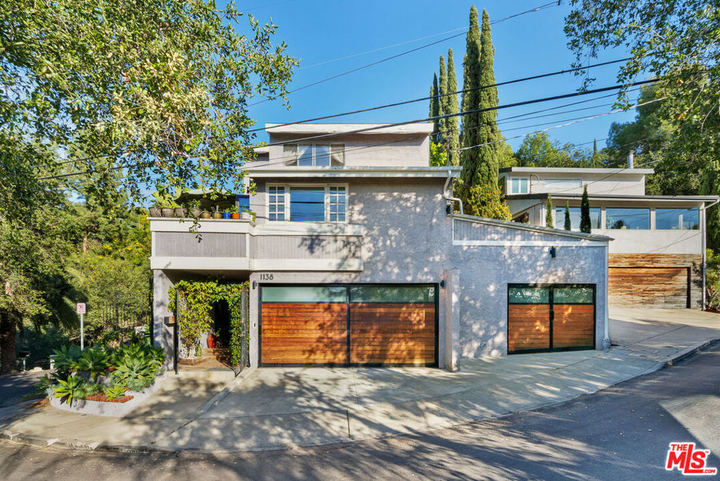 1138 Glen Arbor Avenue