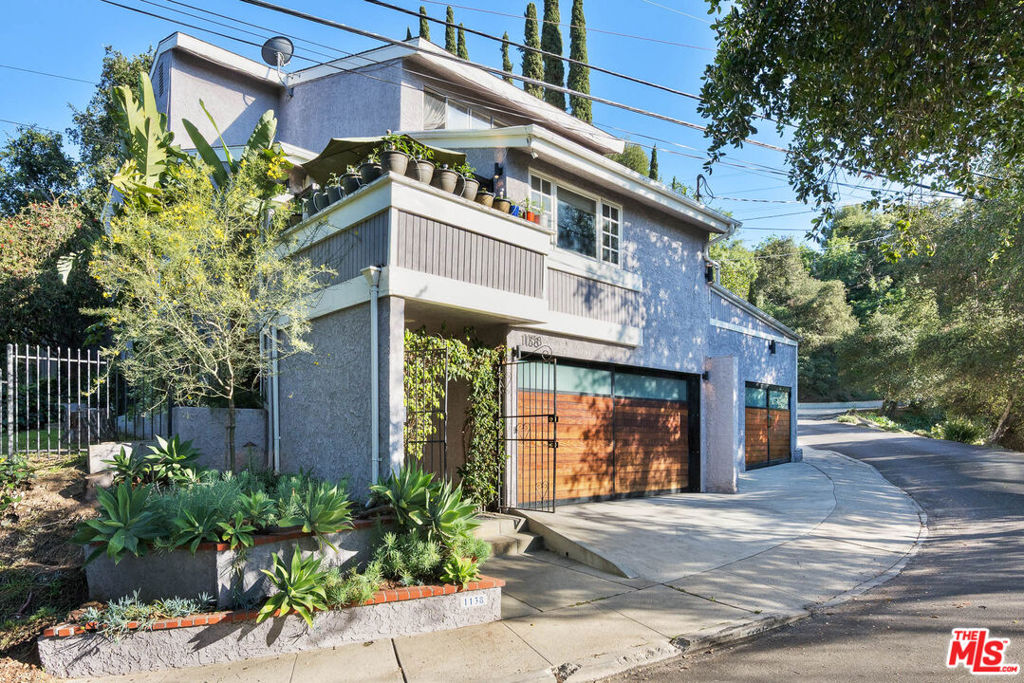 1138 Glen Arbor Avenue