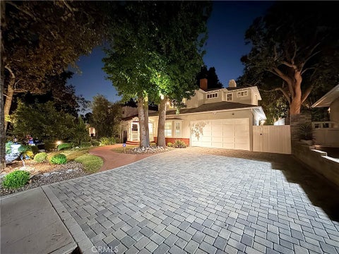 Photo of 1422 La Loma RD, Pasadena, CA 91105 (MLS # PW26160031)