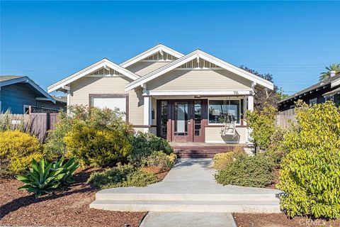 Photo of 916 Junipero Avenue, Long Beach, CA 90804 (MLS # PW25151576)