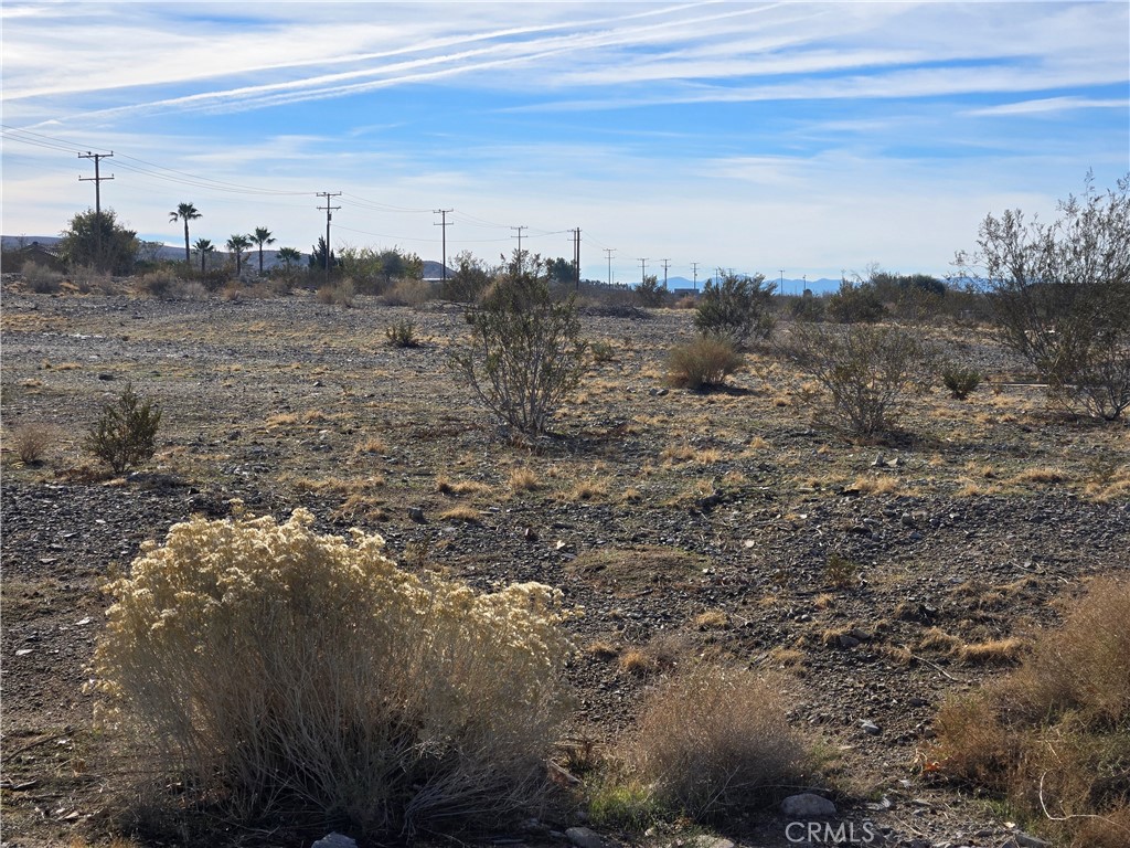 0 National Trails Hwy 0469-261-04