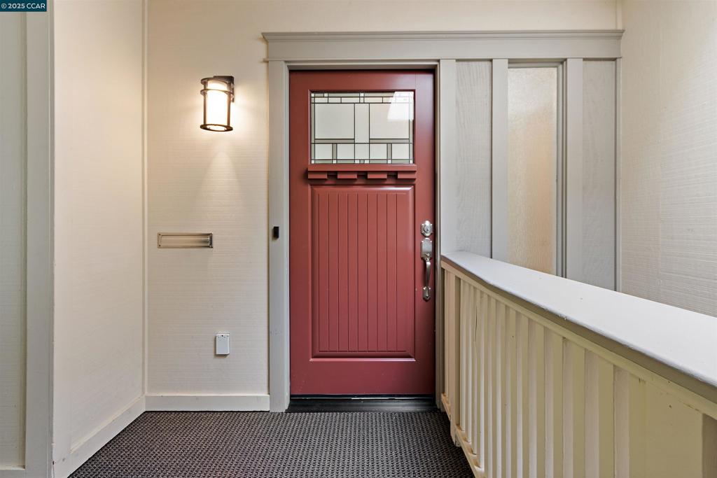 ROSSMOOR - Residential