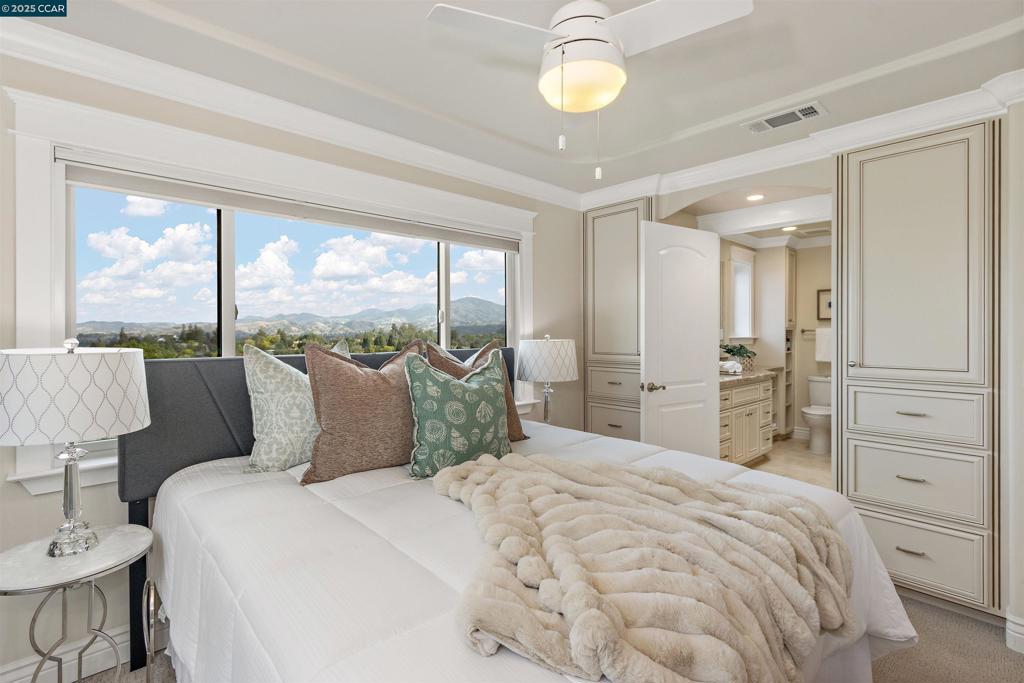 ROSSMOOR - Residential