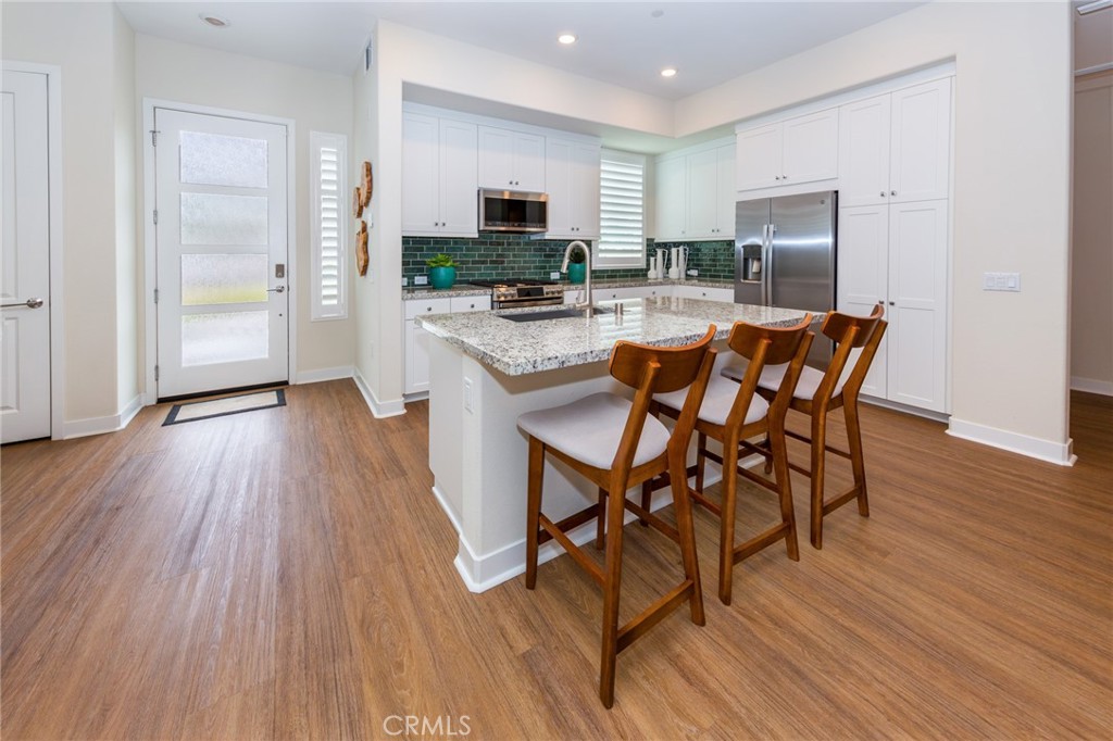 Lamplight (LAMP5P) - Residential Lease