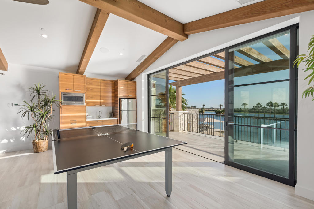 Shadow Lake Estates - Residential