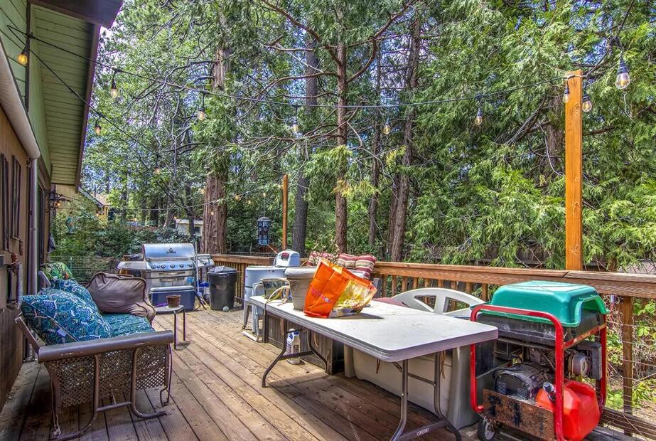 52845 Pine Cove Road