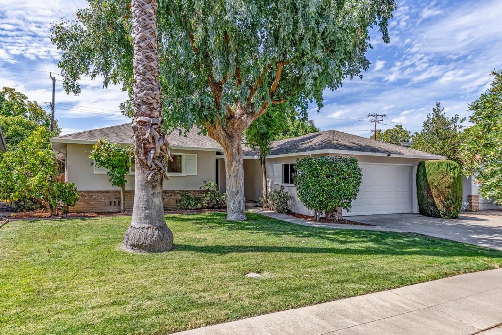 207 Sunset Avenue