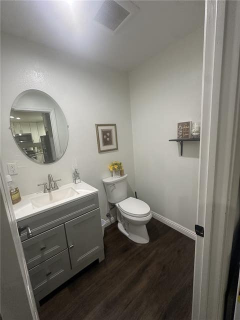Tiny photo for 7845 Sausalito Ave, West Hills, CA 91304 (MLS # SR26092518)