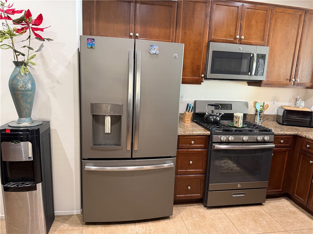 27571 Darrington Avenue 2