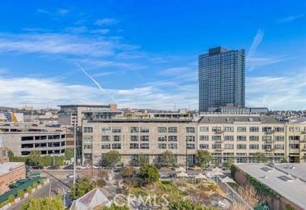 Photo of 510 S Hewitt Street, Los Angeles, CA 90013 (MLS # IV26165130)