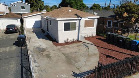 Photo of 2121 E Piru St, Compton, CA 90222 (MLS # DW26044112)