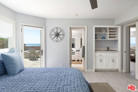Tiny photo for 1448 Nathan Lane, Ventura, CA 93001 (MLS # 26988931)
