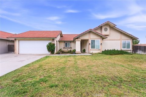 Photo of 897 Digby Dr, Hemet, CA 92545 (MLS # SW26088336)