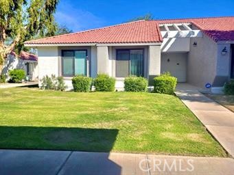 Palm Lakes (32419) - Residential Lease