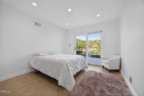 Tiny photo for 542 Valley View Way, Ventura, CA 93003 (MLS # V1-34454)