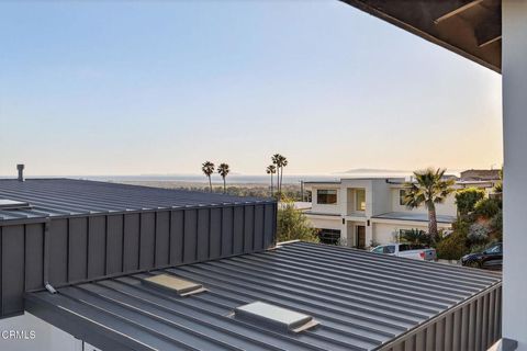 Tiny photo for 542 Valley View Way, Ventura, CA 93003 (MLS # V1-34454)