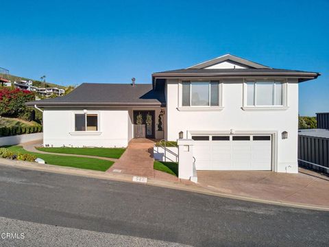 Tiny photo for 542 Valley View Way, Ventura, CA 93003 (MLS # V1-34454)