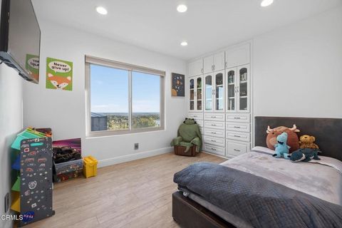 Tiny photo for 542 Valley View Way, Ventura, CA 93003 (MLS # V1-34454)