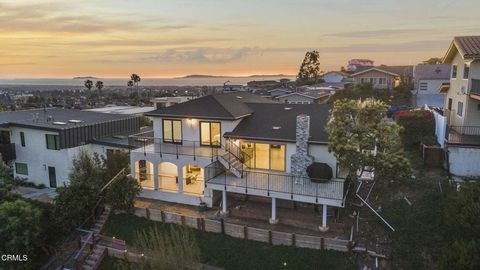 Tiny photo for 542 Valley View Way, Ventura, CA 93003 (MLS # V1-34454)