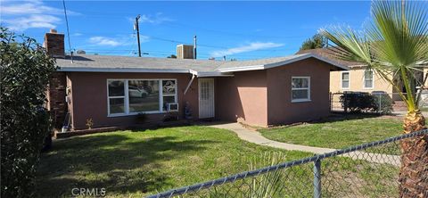 Photo of 1225 Alta St, Redlands, CA 92374 (MLS # IV26039871)