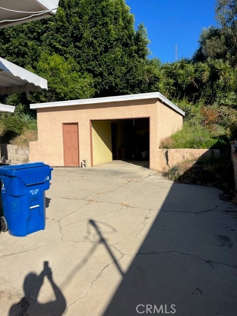 2248 N Indiana Avenue