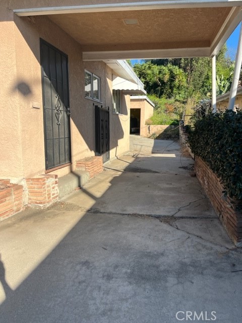 2248 N Indiana Avenue