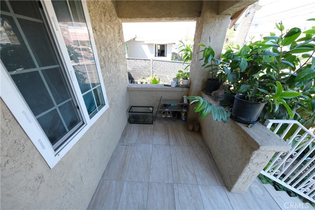 953 S Hollins Street, Los Angeles CA 90023