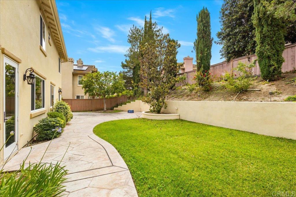 2549 Coyote Ridge Ter