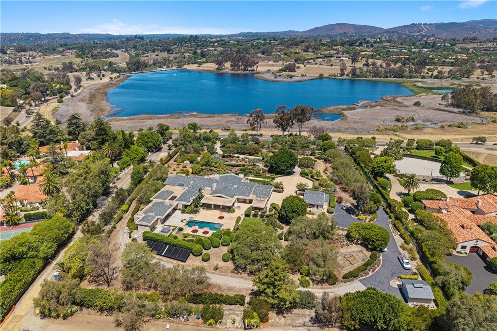 6533 Lago Lindo
