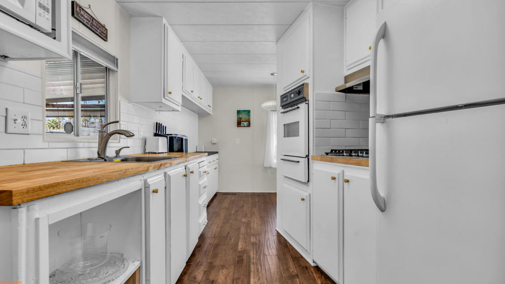 Royal Palms - Manufactured In Park