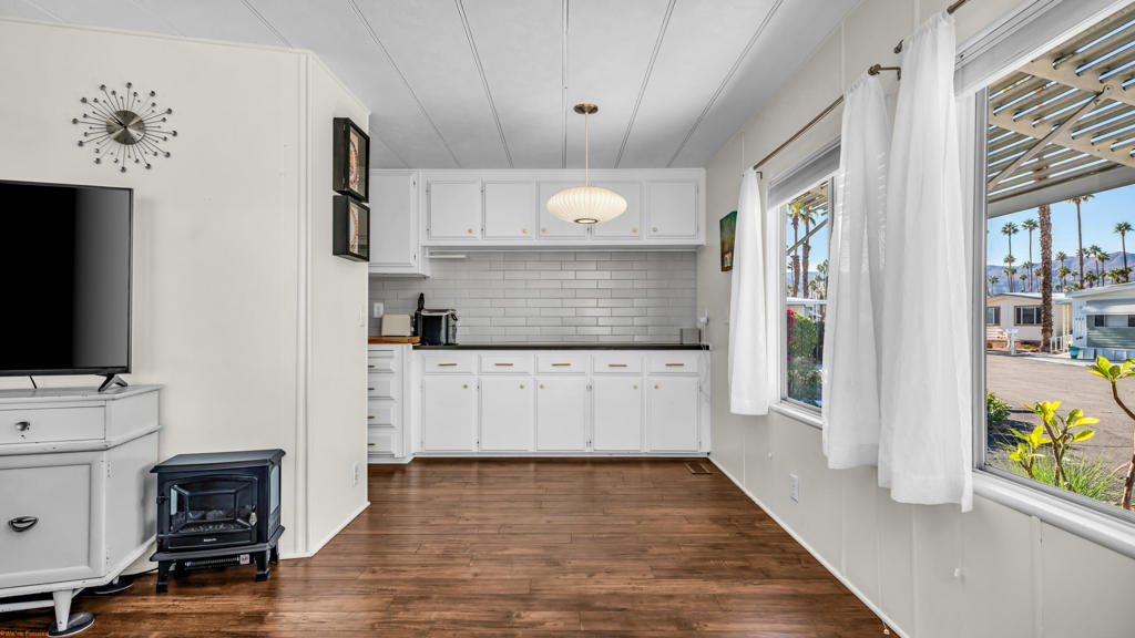 Royal Palms - Manufactured In Park