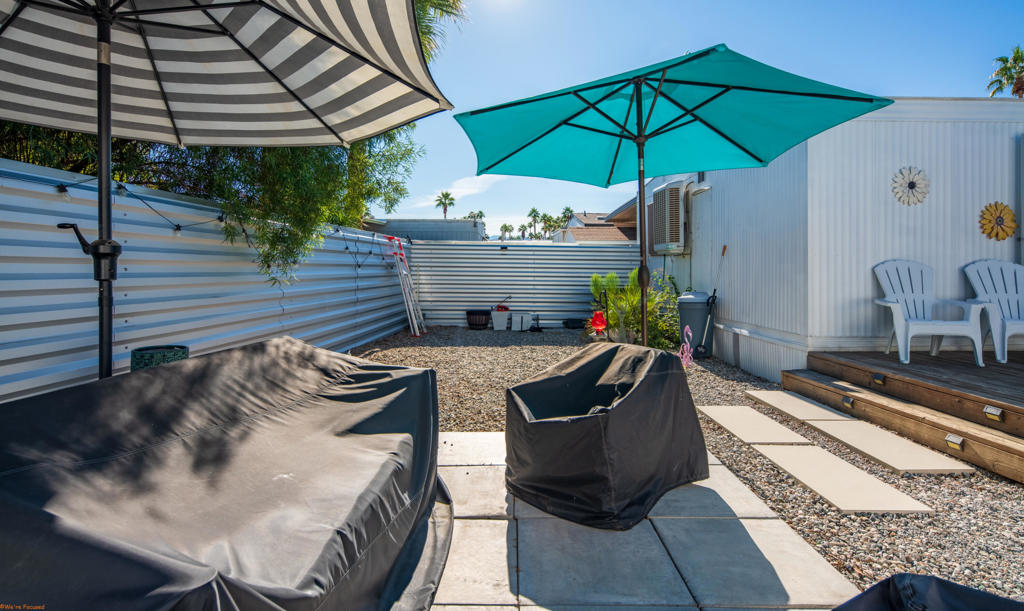 Royal Palms - Manufactured In Park