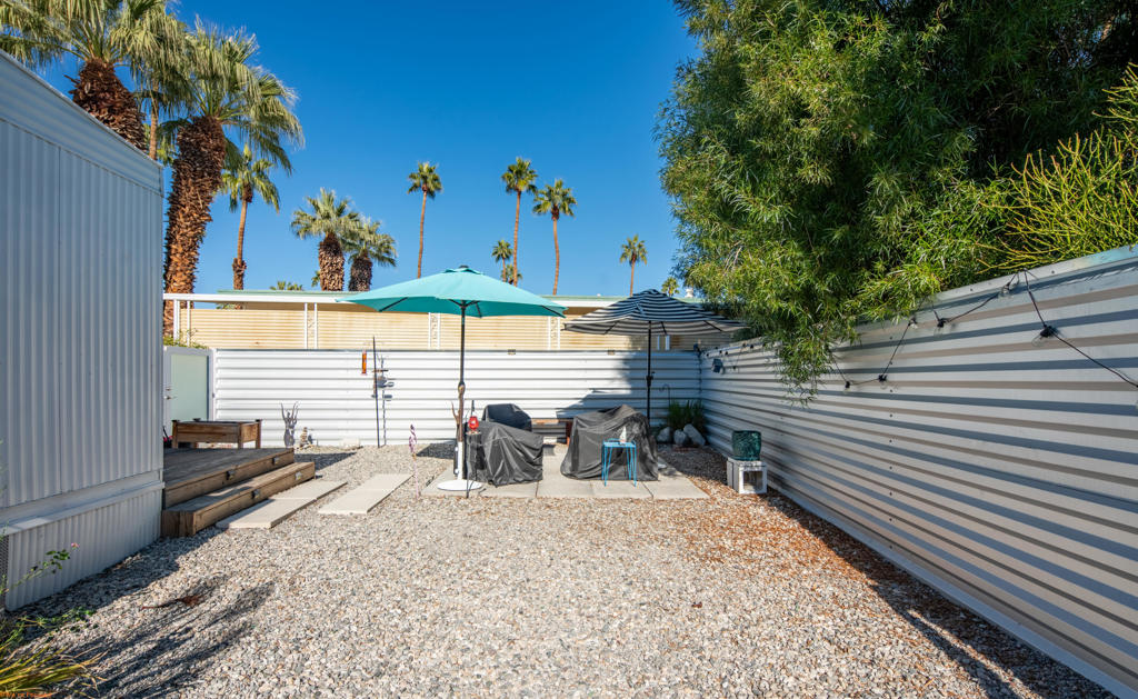 Royal Palms - Manufactured In Park