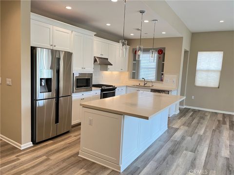 155 Bishop Irvine CA 92620