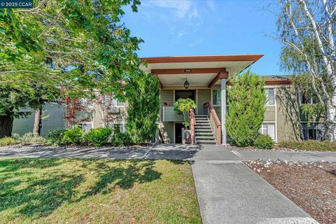 Photo of 1909 Skycrest Dr Dr #2, Walnut Creek, CA 94595 (MLS # 41112664) Photo of 1909 Skycrest Dr Dr #2, Walnut Creek, CA 94595 (MLS # 41112664)