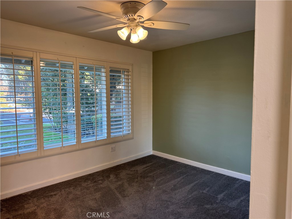 Valencia Glen (VLGL) - Residential Lease