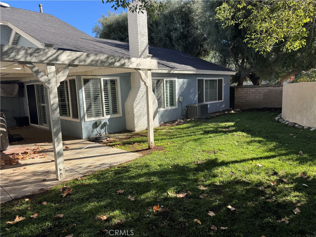 Valencia Glen (VLGL) - Residential Lease