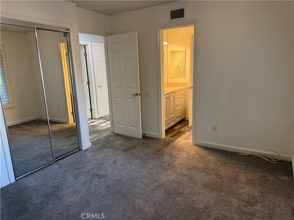 Valencia Glen (VLGL) - Residential Lease