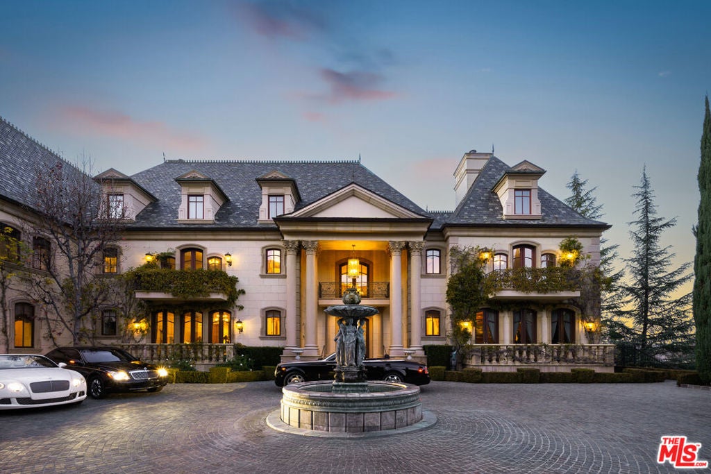 900 W Stafford Road